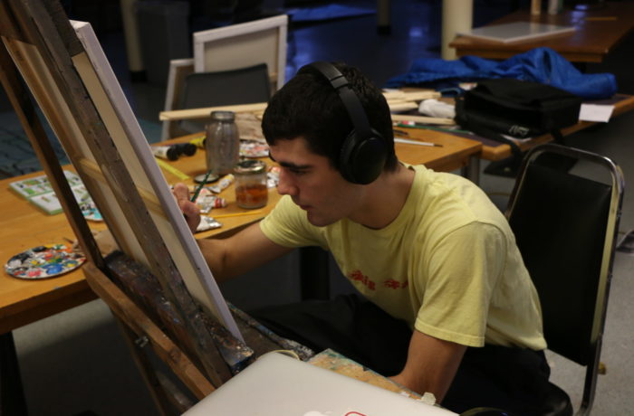 Students find creative solitude on deserted North Campus