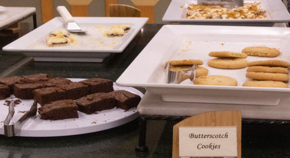 Giving up sugar can especially be hard when Alliot has their daily dessert bar we all know and love. Each night temptations of sugars like brownies and cookies on display. (PHOTO BY MATT RIORDAN)